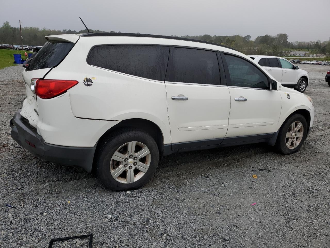 2012 CHEVROLET TRAVERSE L - Image 3