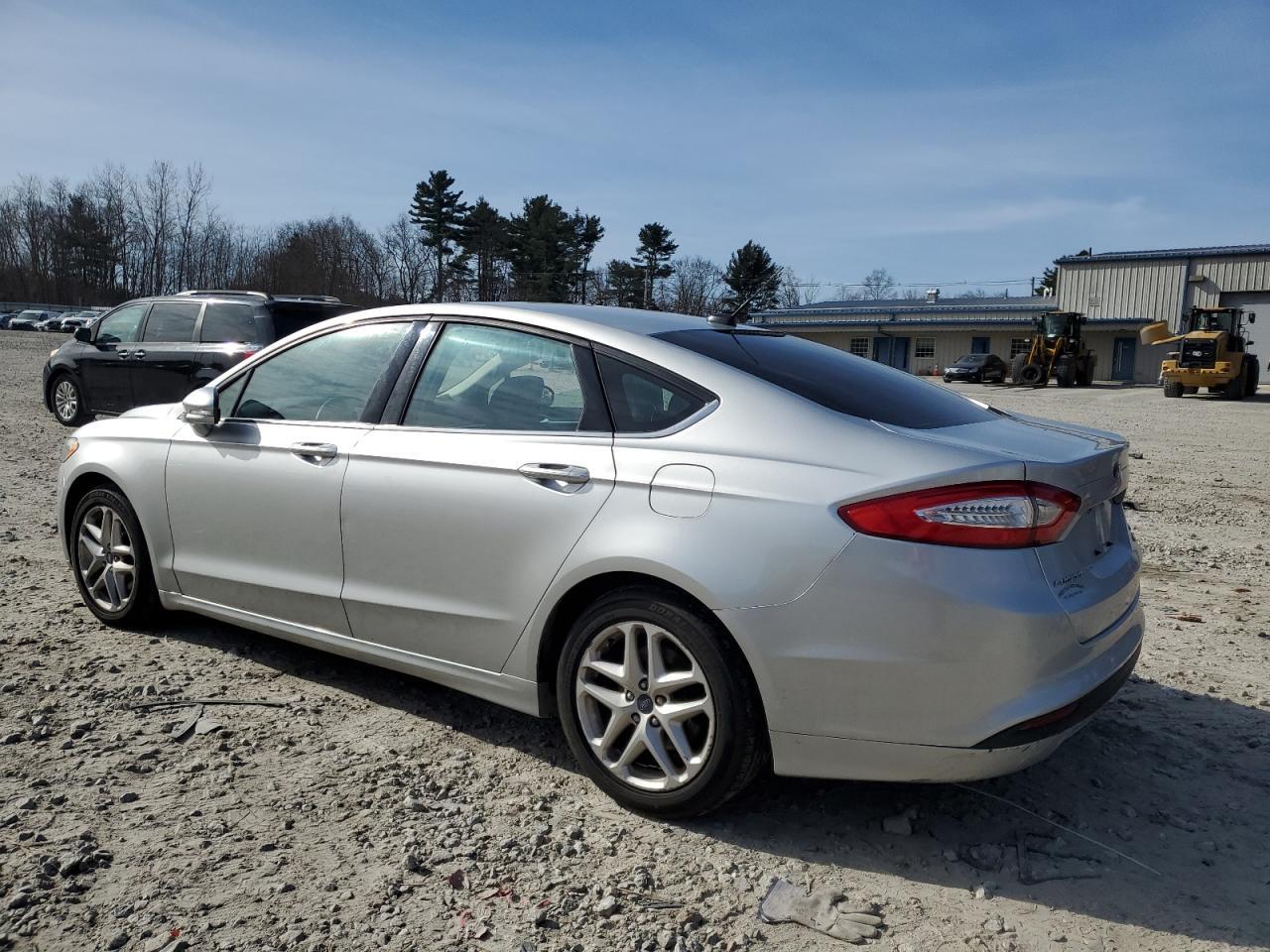 2013 FORD FUSION SE - Image 2