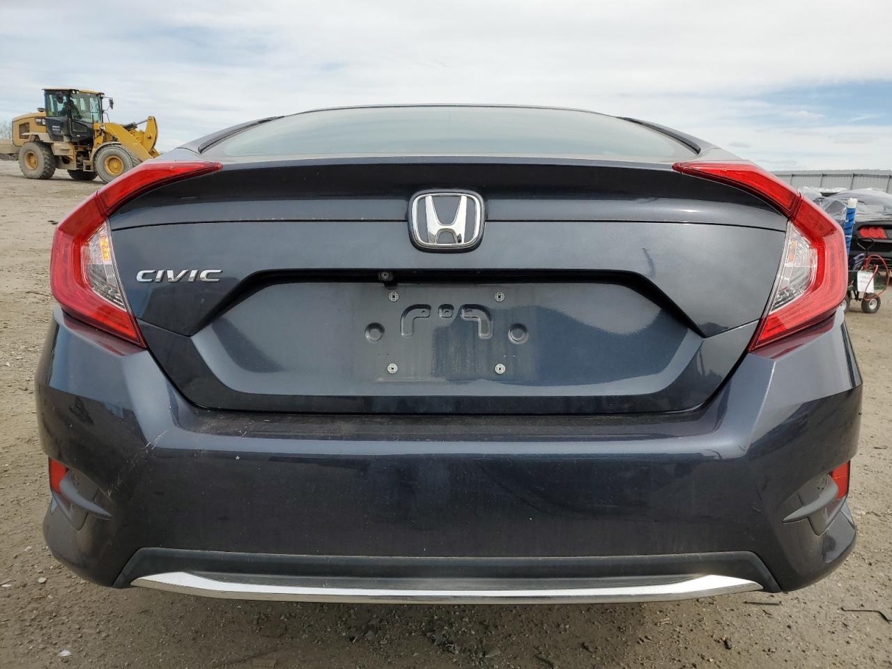 2019 HONDA CIVIC LX - Image 6