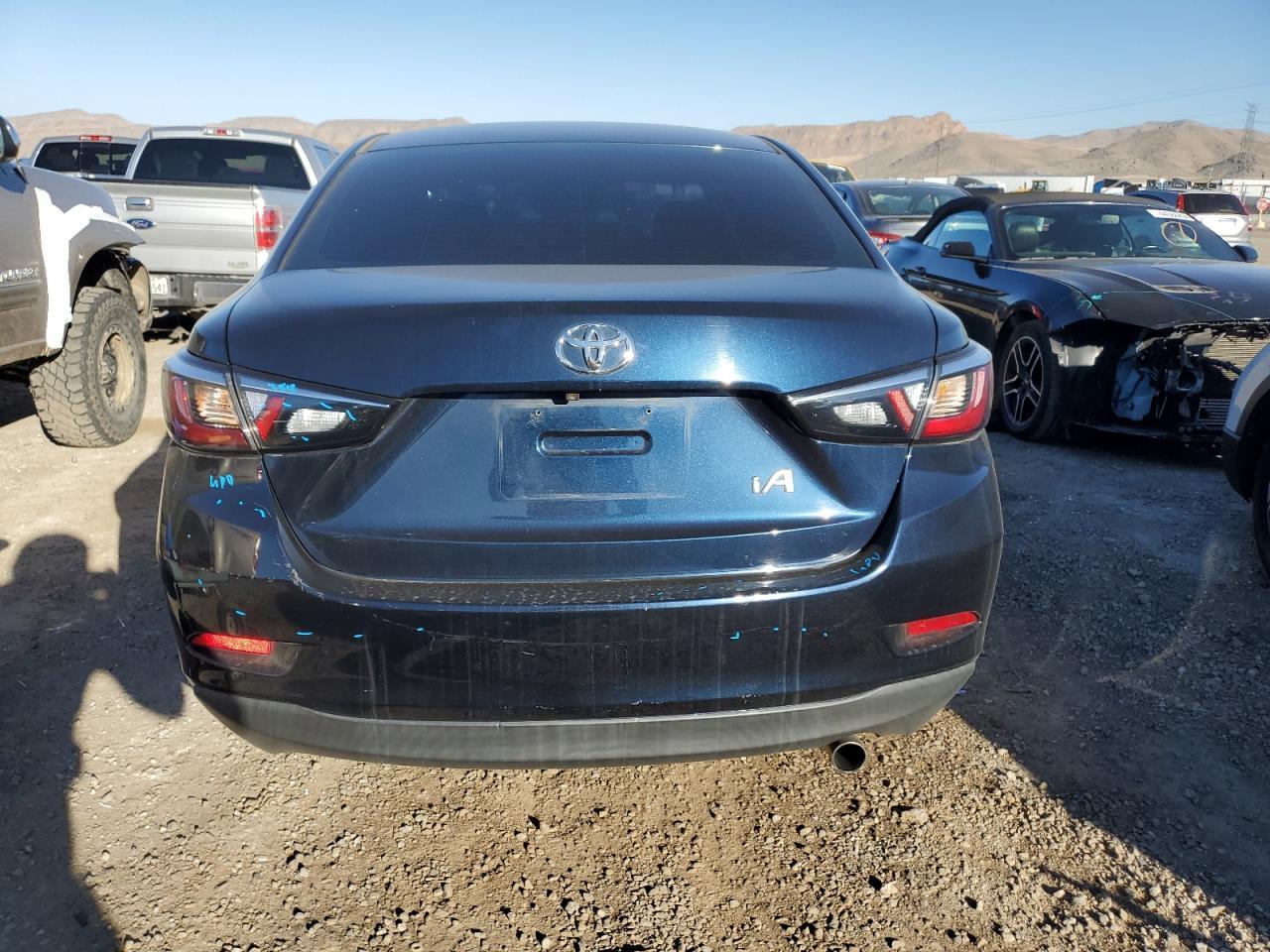 2017 TOYOTA YARIS IA - Фото 6