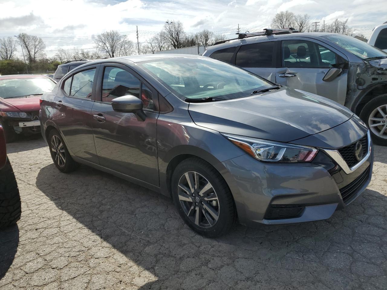 2021 NISSAN VERSA SV - Image 4