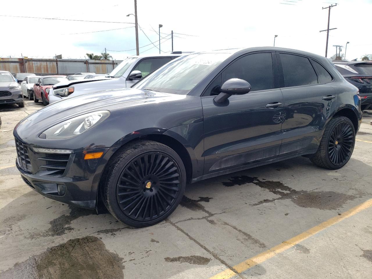 2018 PORSCHE MACAN car image