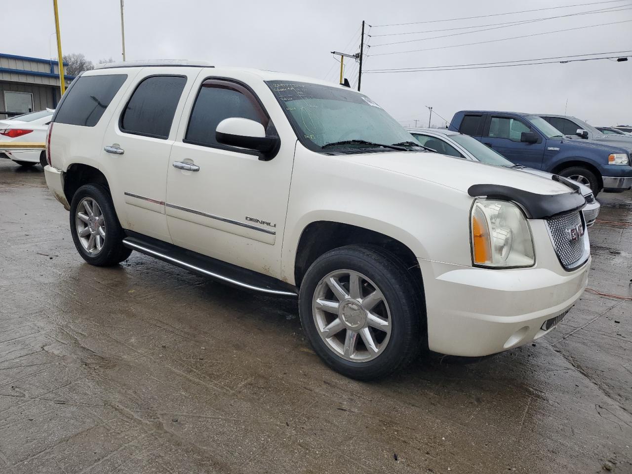 2012 GMC YUKON DENA - Image 4