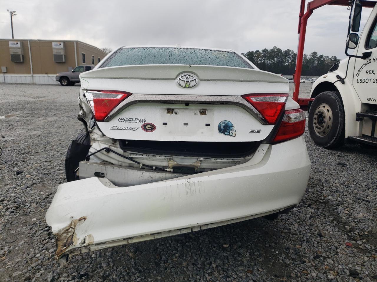 2015 TOYOTA CAMRY LE - Фото 6