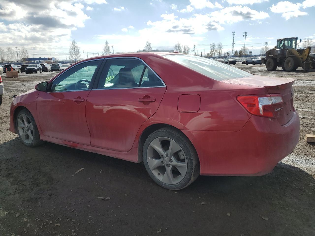 2013 TOYOTA CAMRY L - Image 2