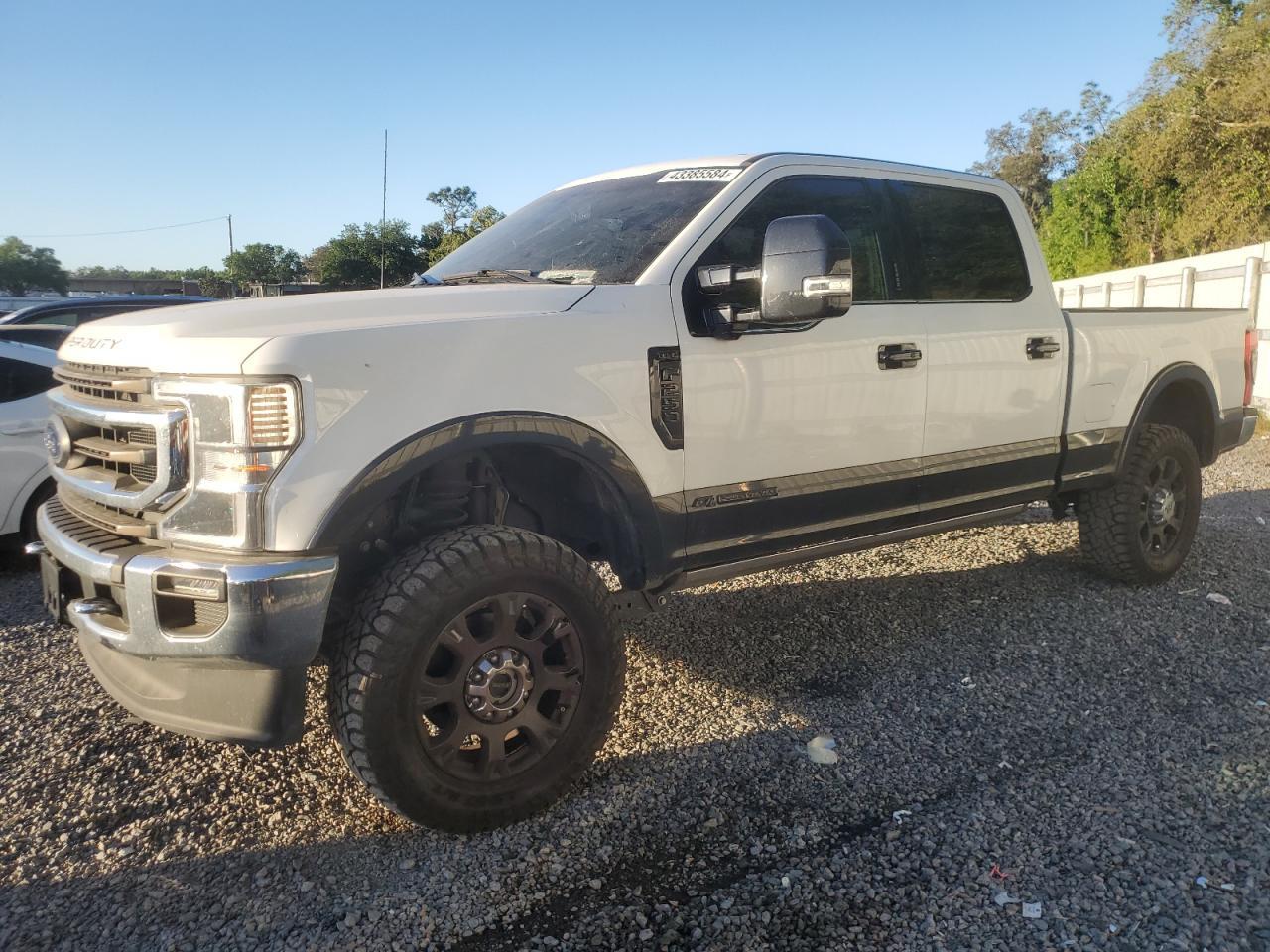 2022 FORD F250 SUPER