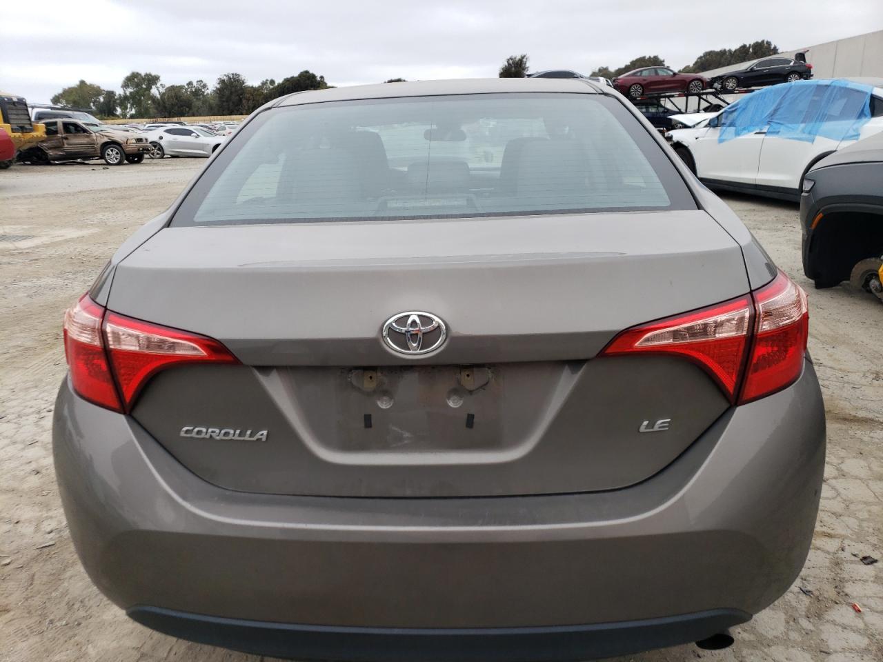 2019 TOYOTA COROLLA L - Image 6