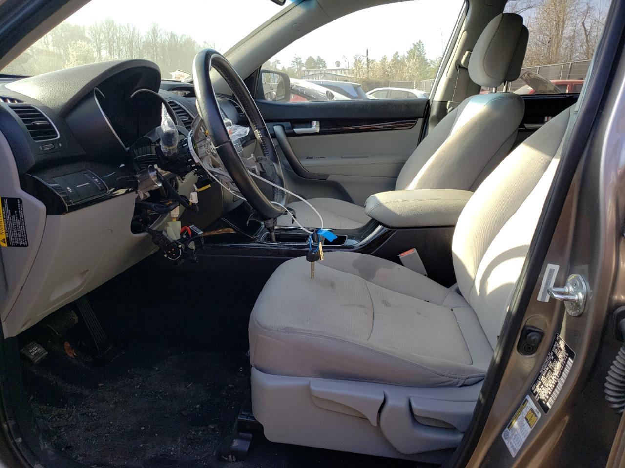 2015 KIA SORENTO LX - Фото 7