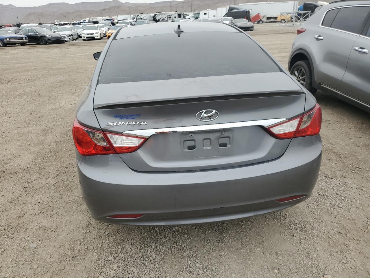 2013 HYUNDAI SONATA GLS - Image 6