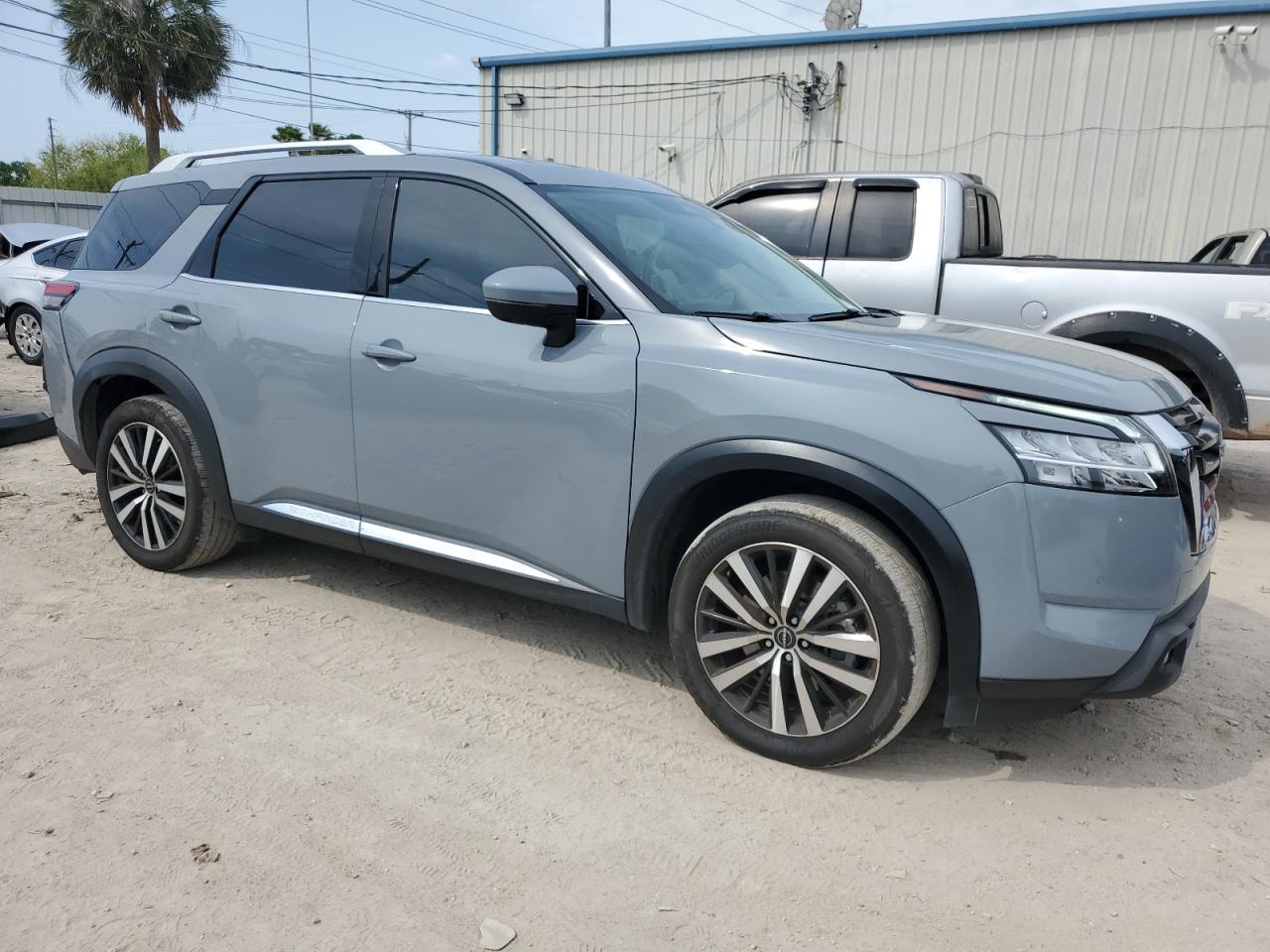 2023 NISSAN PATHFINDER - Фото 4