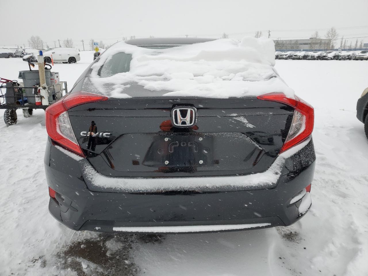 2016 HONDA CIVIC LX - Image 6