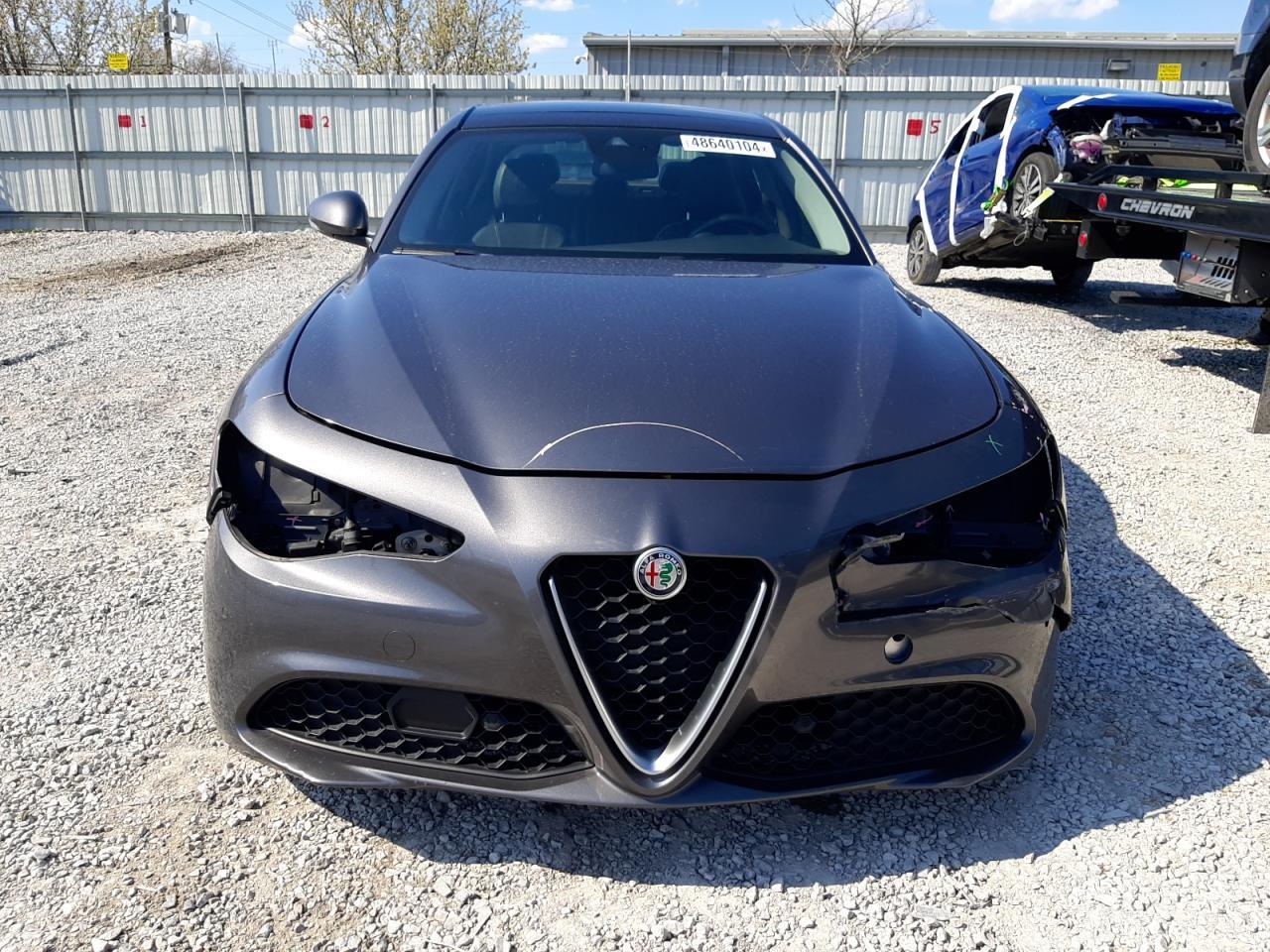 2017 ALFA ROMEO GIULIA - Фото 5
