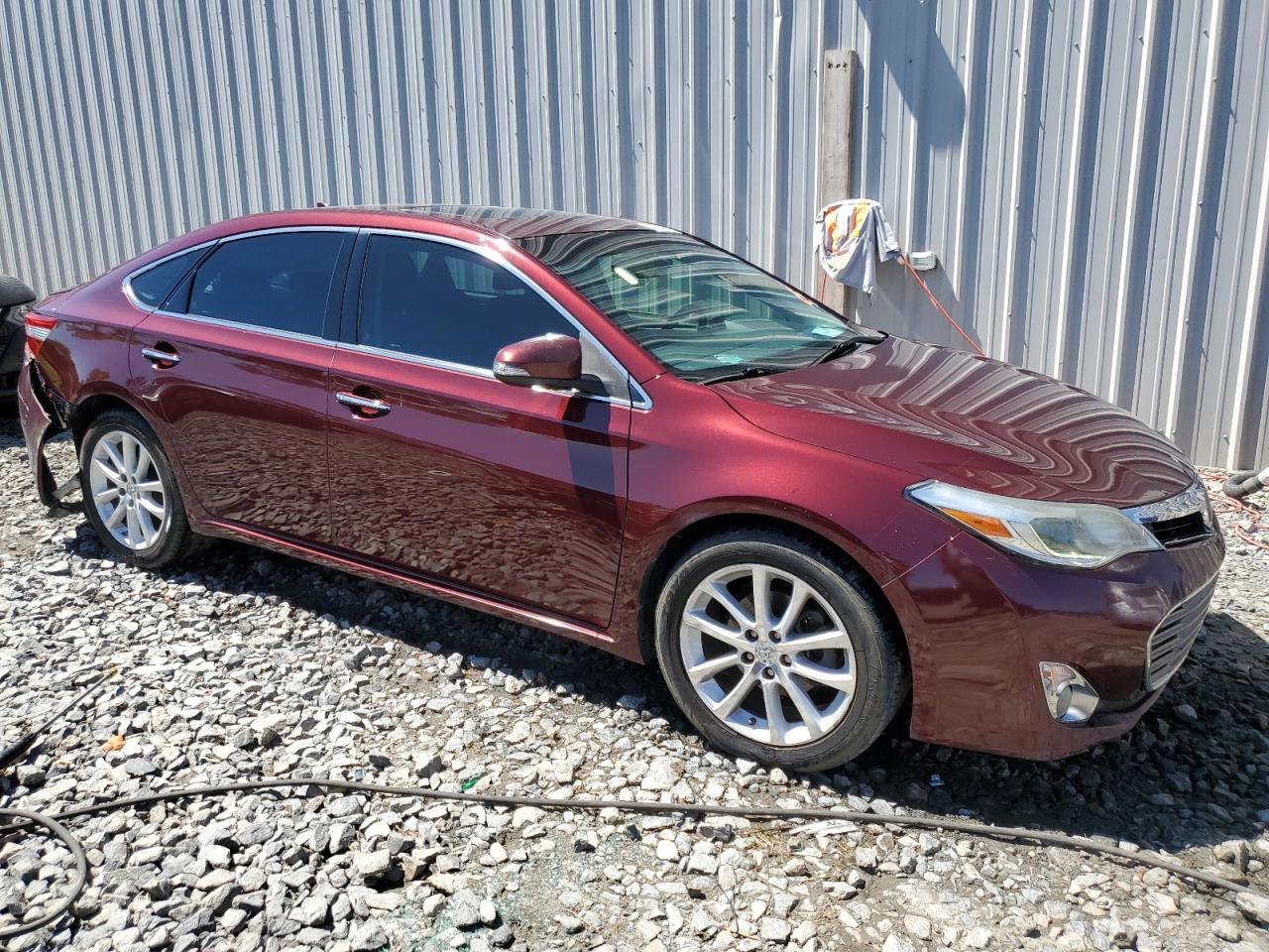 2015 TOYOTA AVALON XLE - Image 4