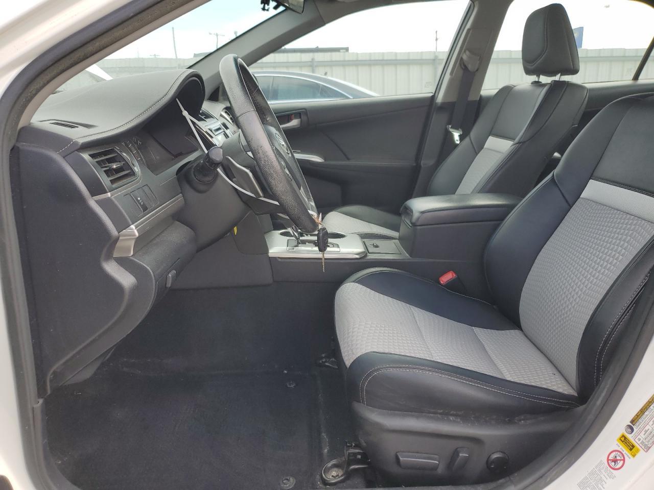 2014 TOYOTA CAMRY L - Image 7