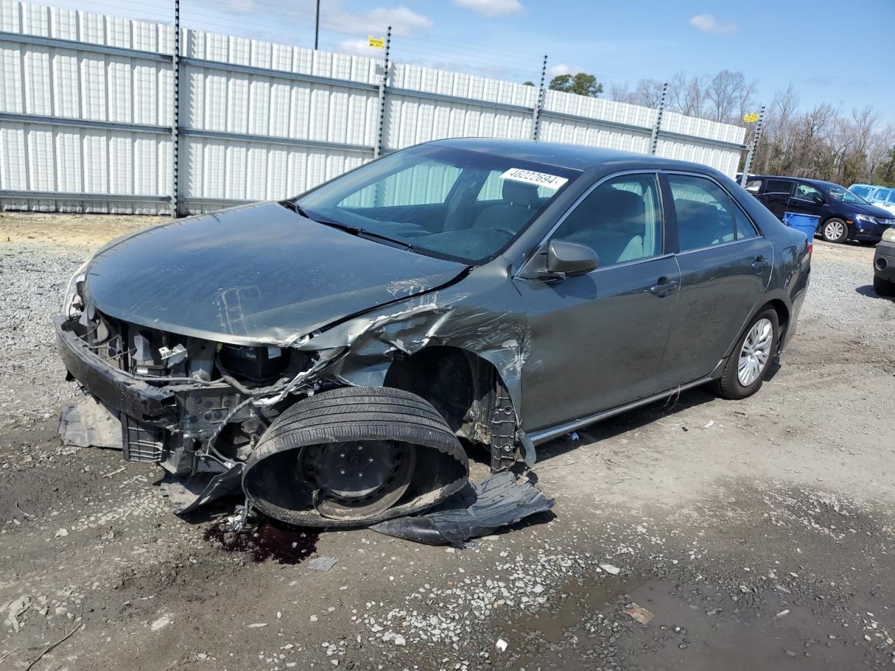 2013 TOYOTA CAMRY L