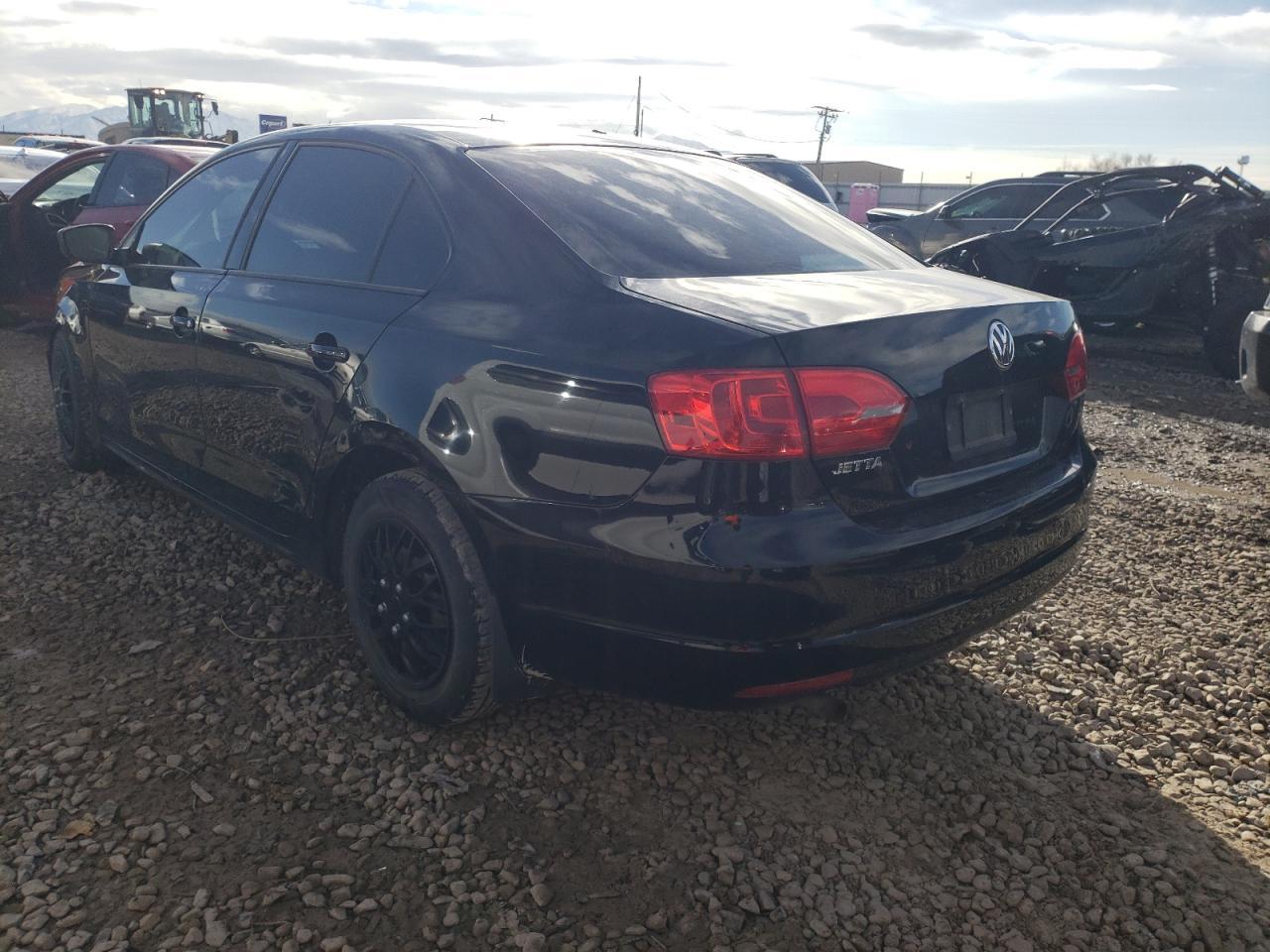 2013 VOLKSWAGEN JETTA BASE - Фото 2