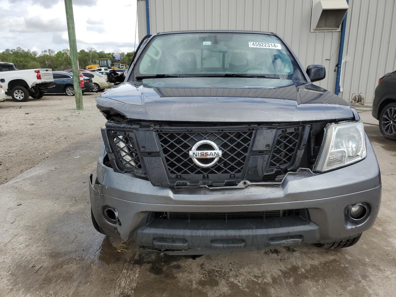 2019 NISSAN FRONTIER S - Фото 5