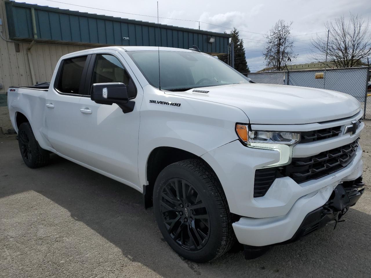 2023 CHEVROLET SILVERADO - Image 4