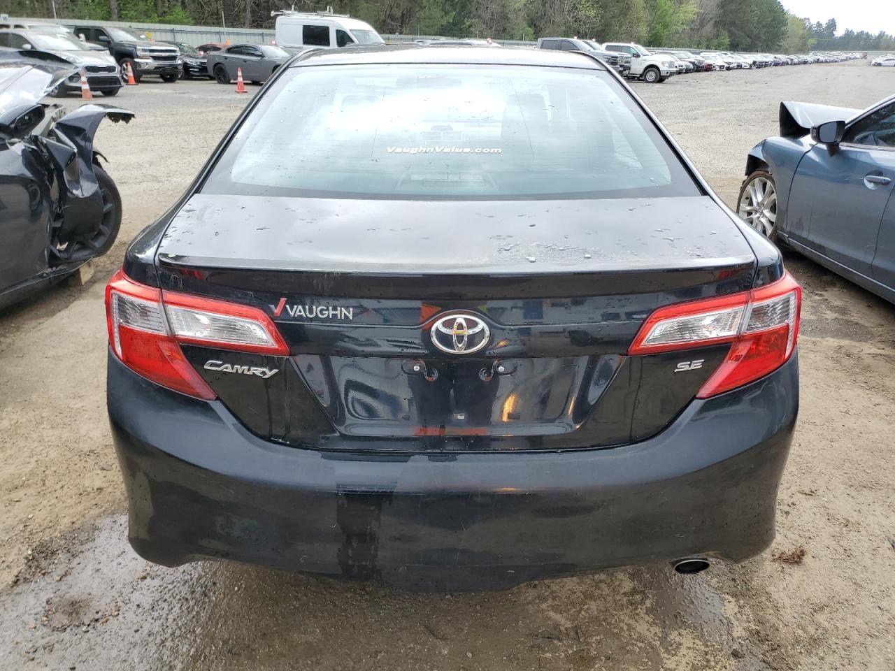 2014 TOYOTA CAMRY L - Image 6