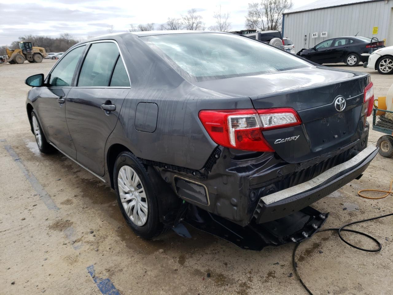 2012 TOYOTA CAMRY BASE - Фото 2