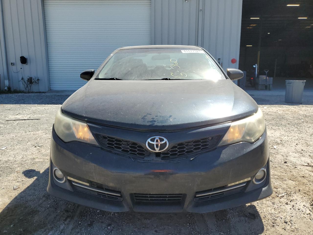 2014 TOYOTA CAMRY L - Image 5
