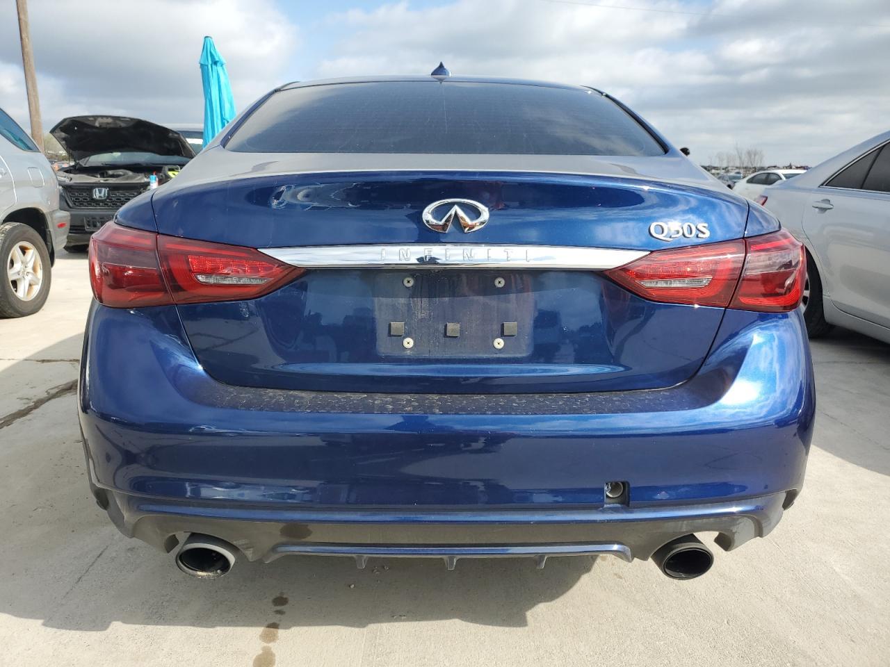 2018 INFINITI Q50 LUXE - Image 6
