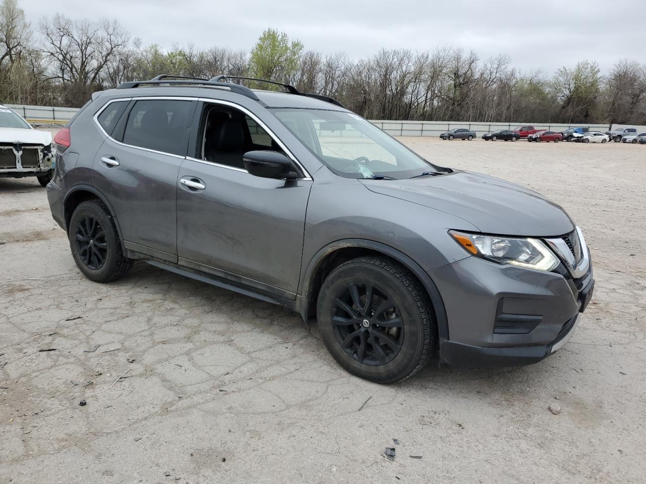 2017 NISSAN ROGUE S - Image 4