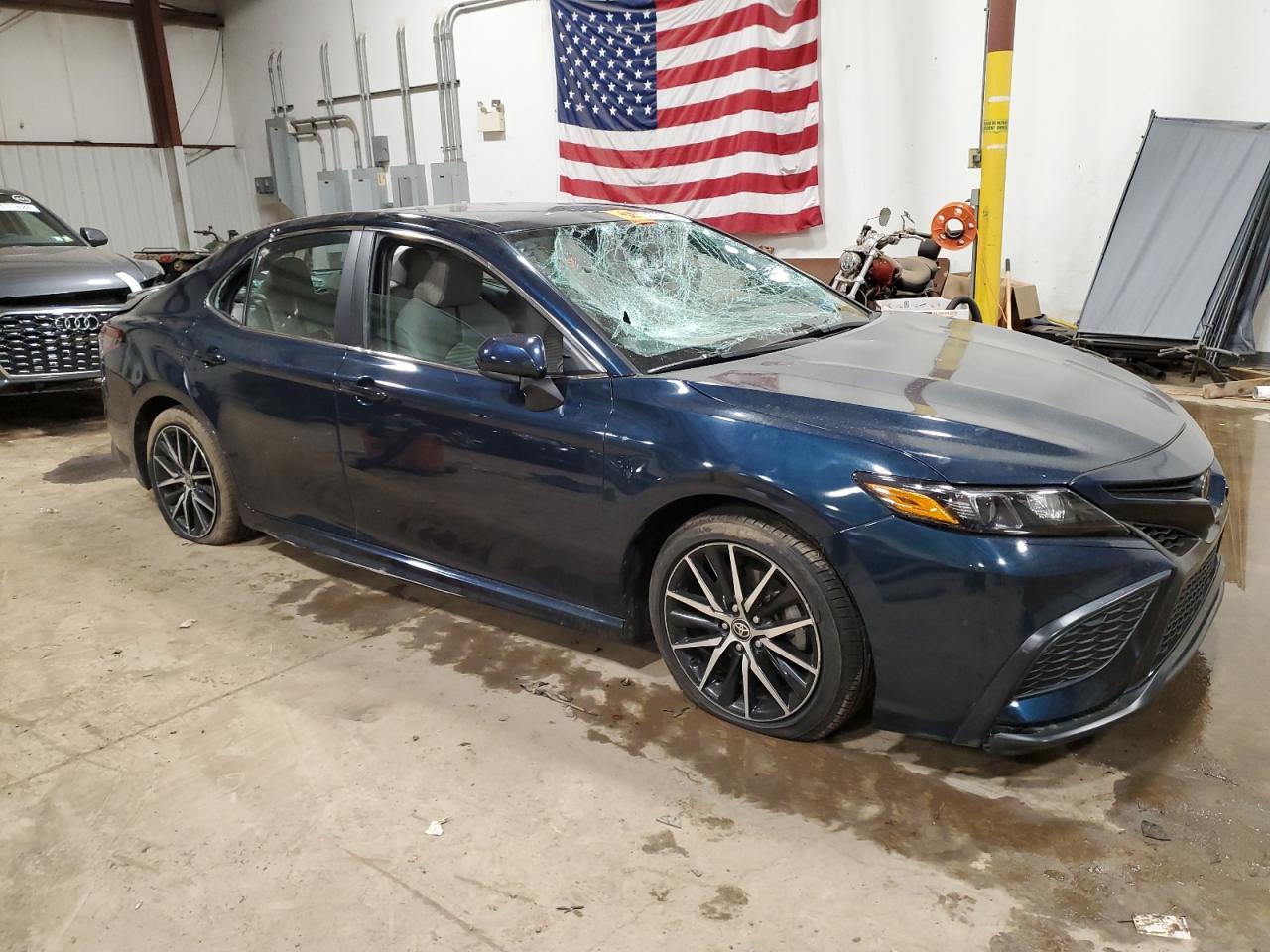 2021 TOYOTA CAMRY SE - Image 4