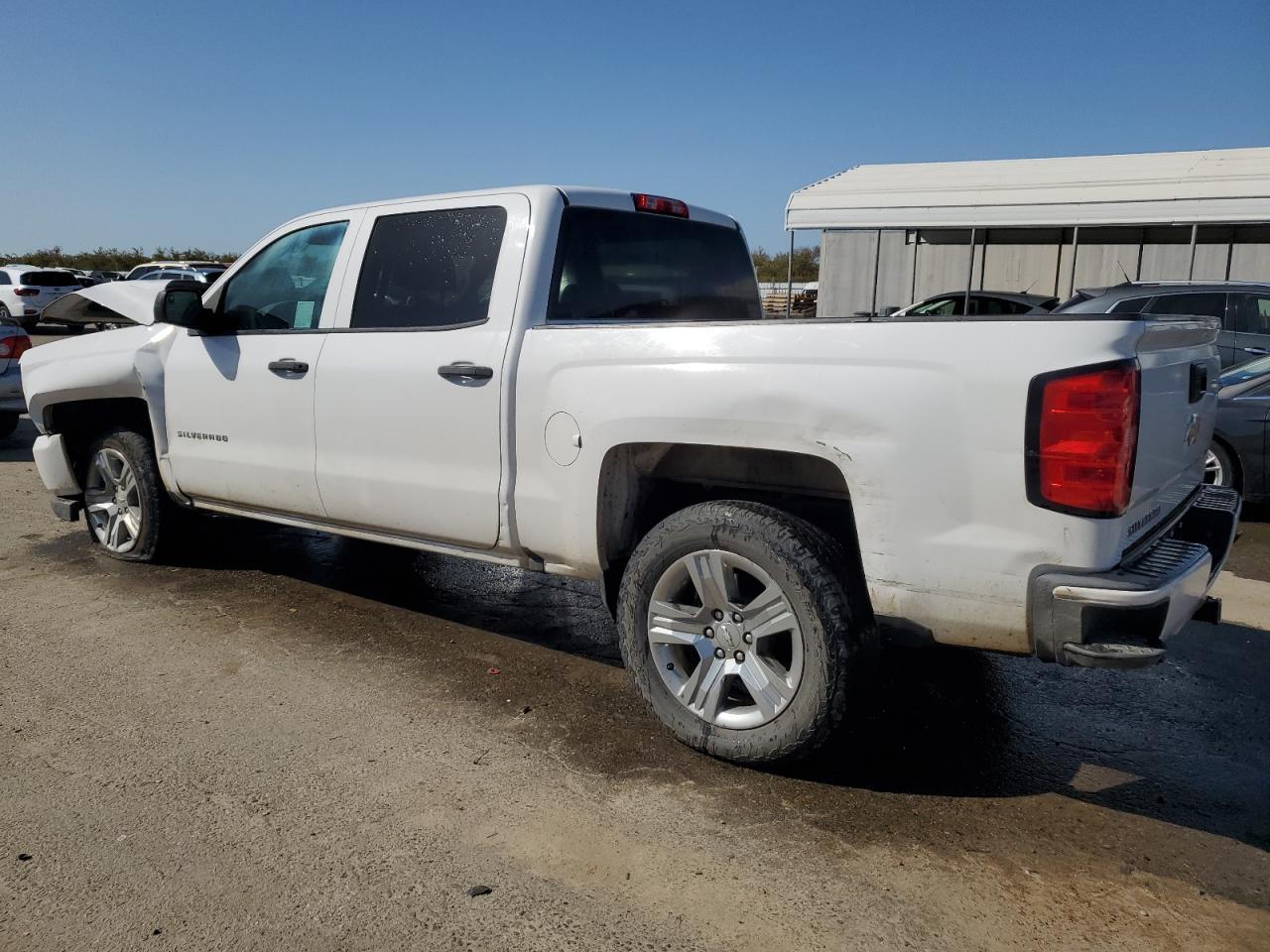 2018 CHEVROLET SILVERADO - Image 2