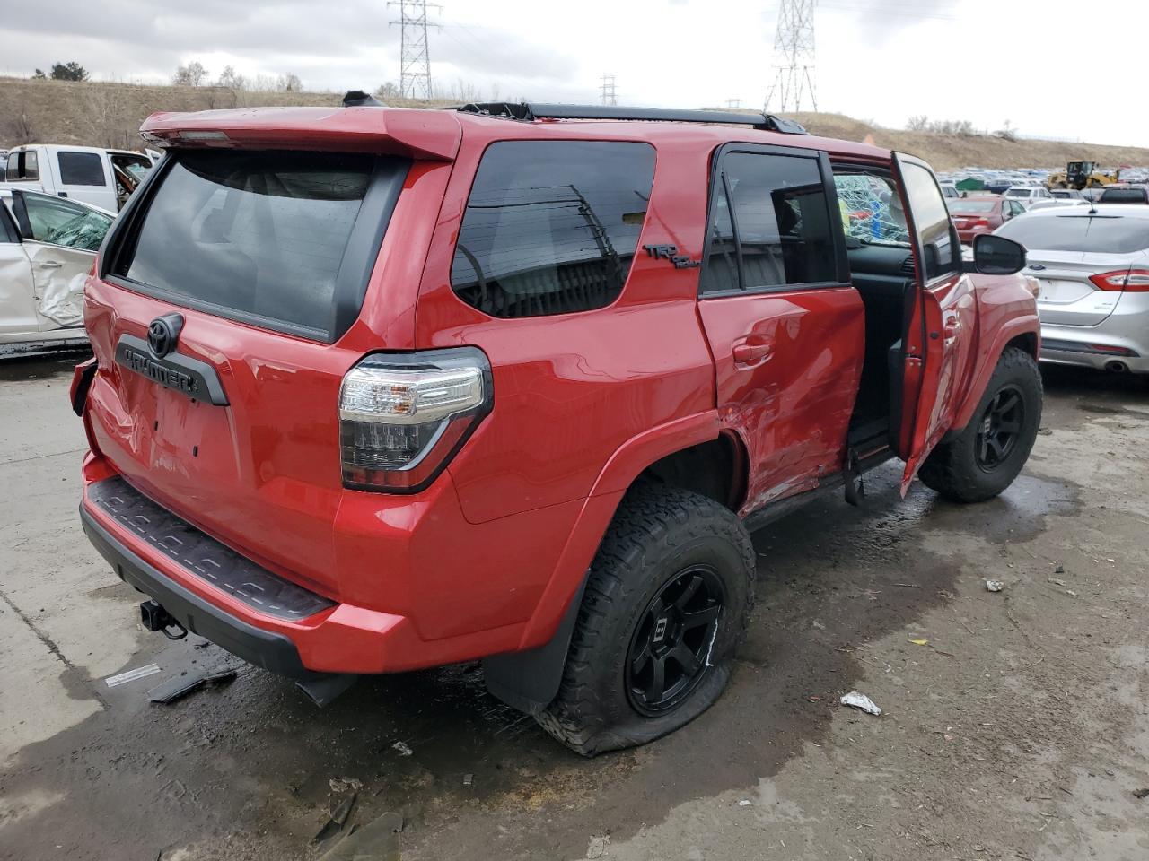 2022 TOYOTA 4RUNNER SR - Image 3