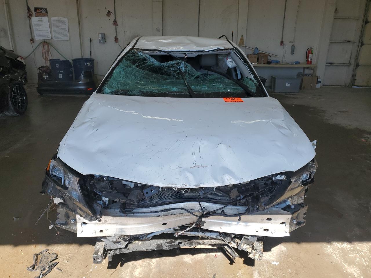 2021 TOYOTA CAMRY SE - Фото 5
