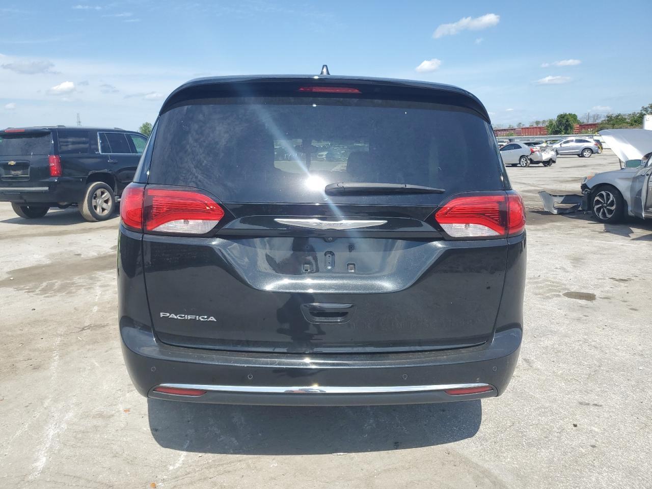 2017 CHRYSLER PACIFICA T - Image 6