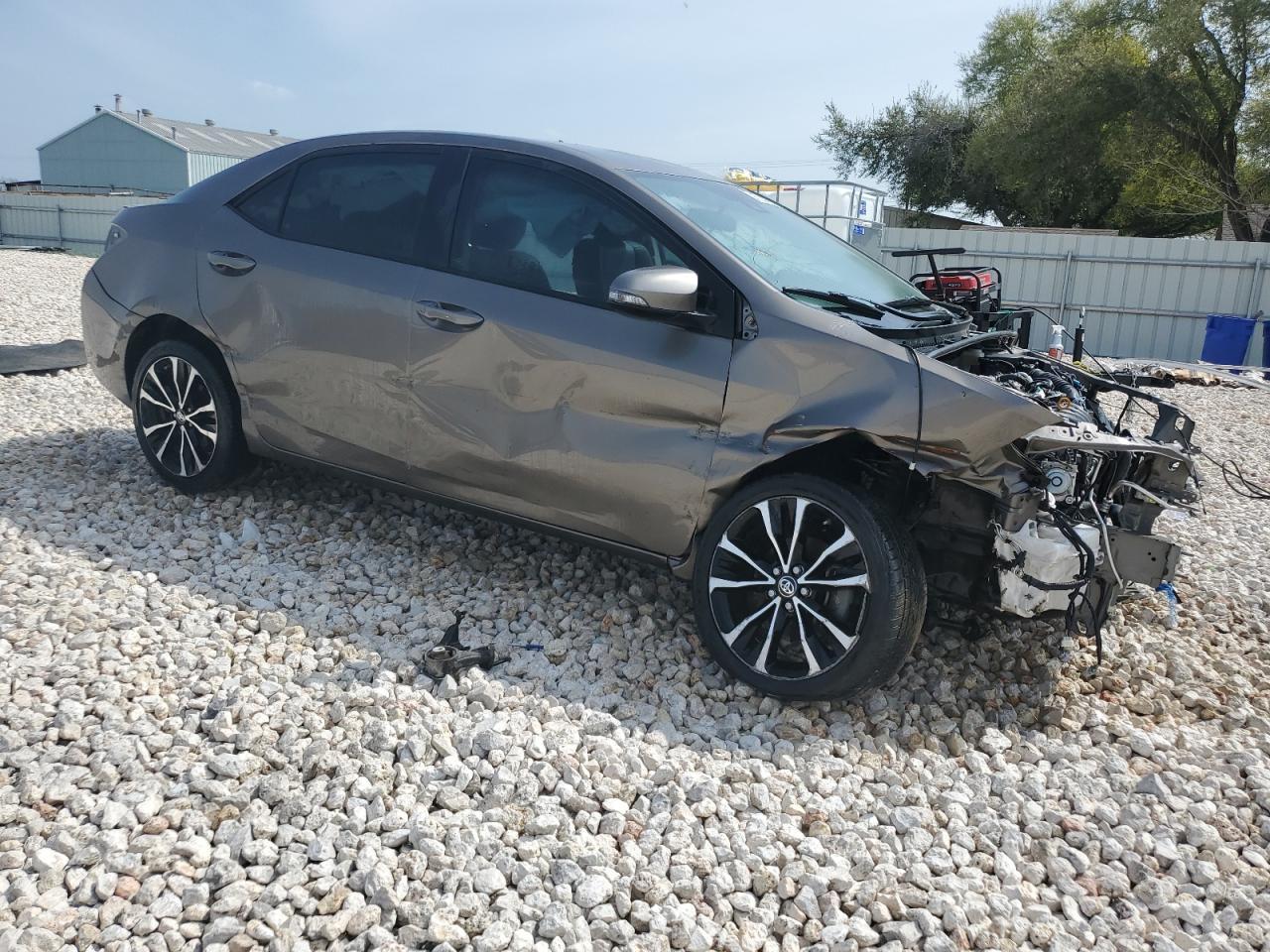 2018 TOYOTA COROLLA L - Image 4