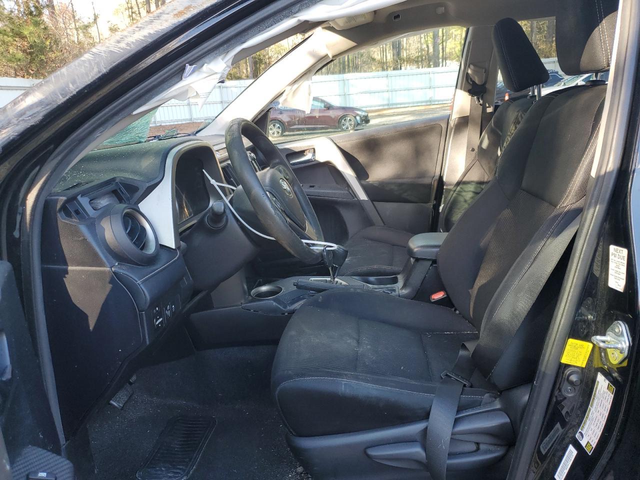 2015 TOYOTA RAV4 XLE - Фото 7