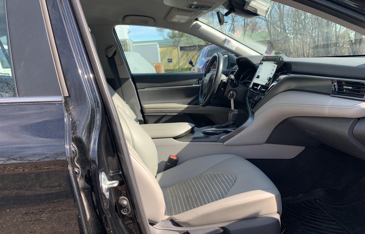 2021 TOYOTA CAMRY SE - Image 5