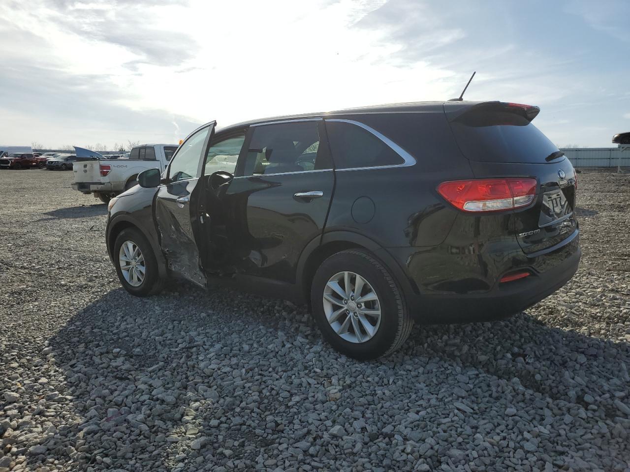2016 KIA SORENTO LX - Image 2