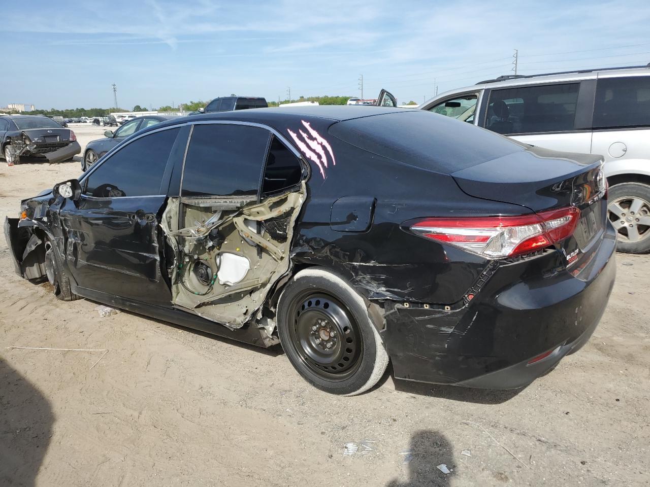 2018 TOYOTA CAMRY L - Image 2