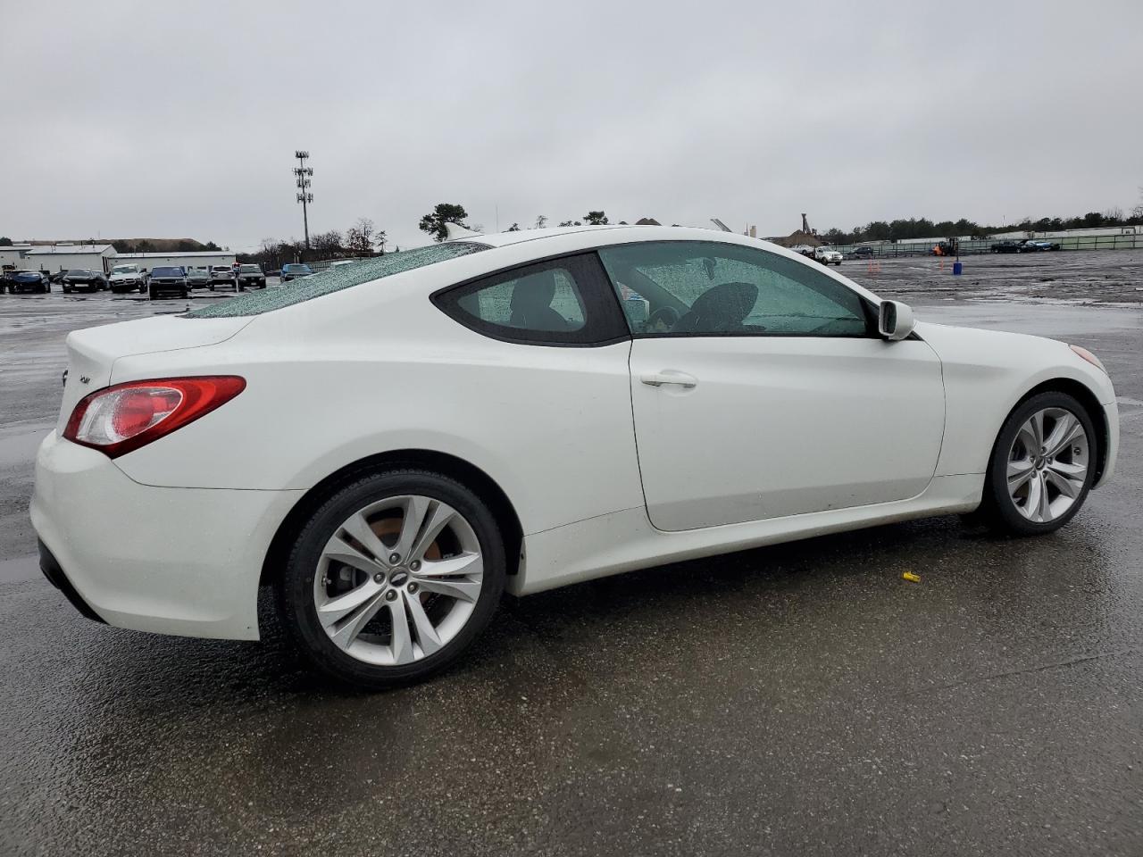 2011 HYUNDAI GENESIS CO - Фото 3