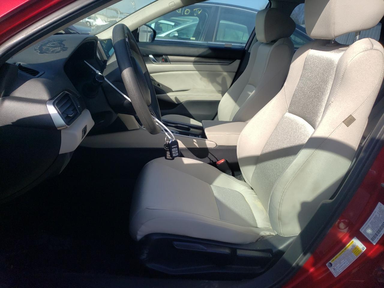 2018 HONDA ACCORD LX - Image 7