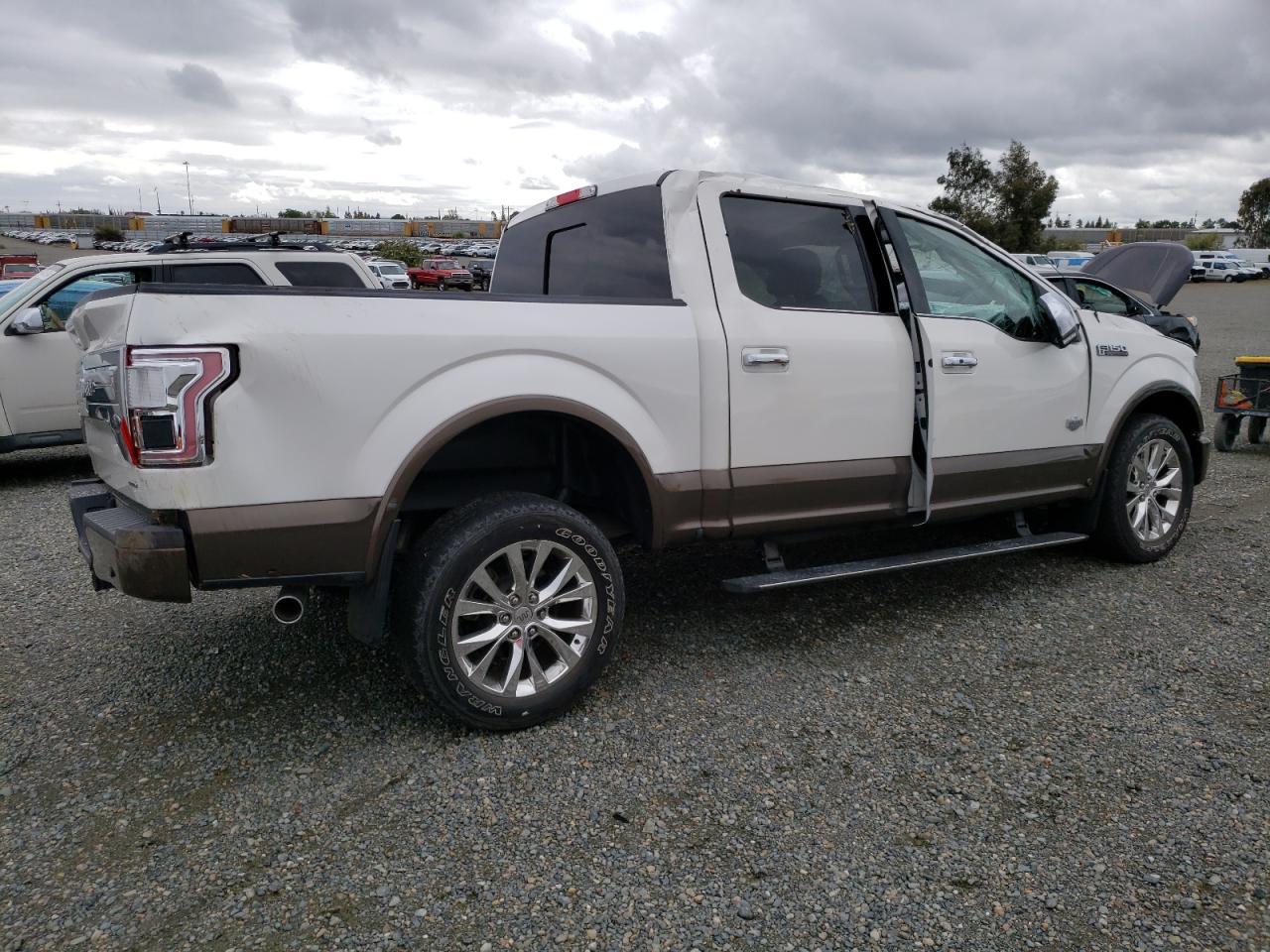 2016 FORD F150 SUPER - Фото 3