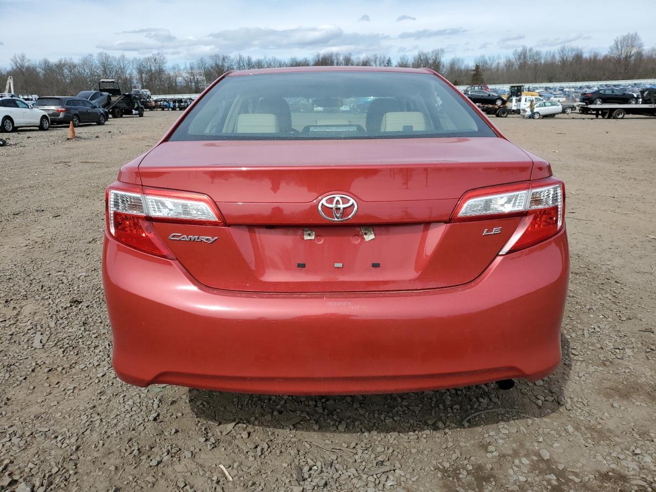 2014 TOYOTA CAMRY L - Фото 6