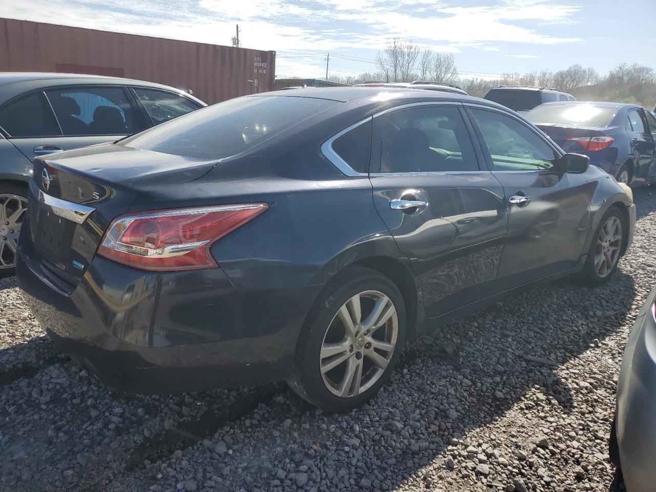 2013 NISSAN ALTIMA 2.5 - Фото 3
