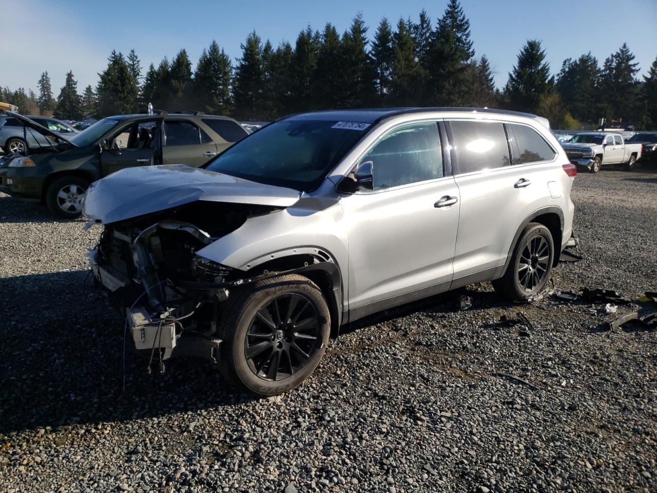2019 TOYOTA HIGHLANDER