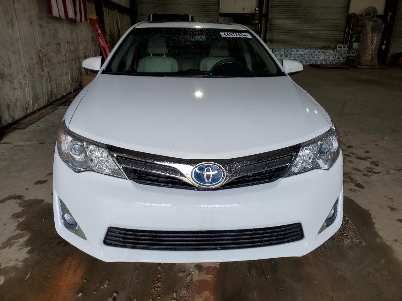2012 TOYOTA CAMRY HYBR - Фото 5