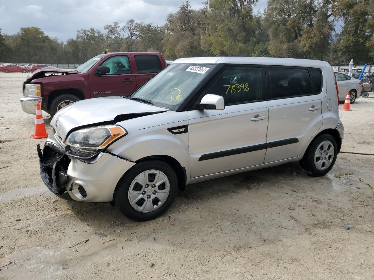 2013 KIA SOUL