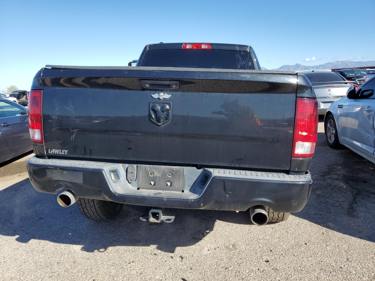 2015 RAM 1500 ST - Image 6