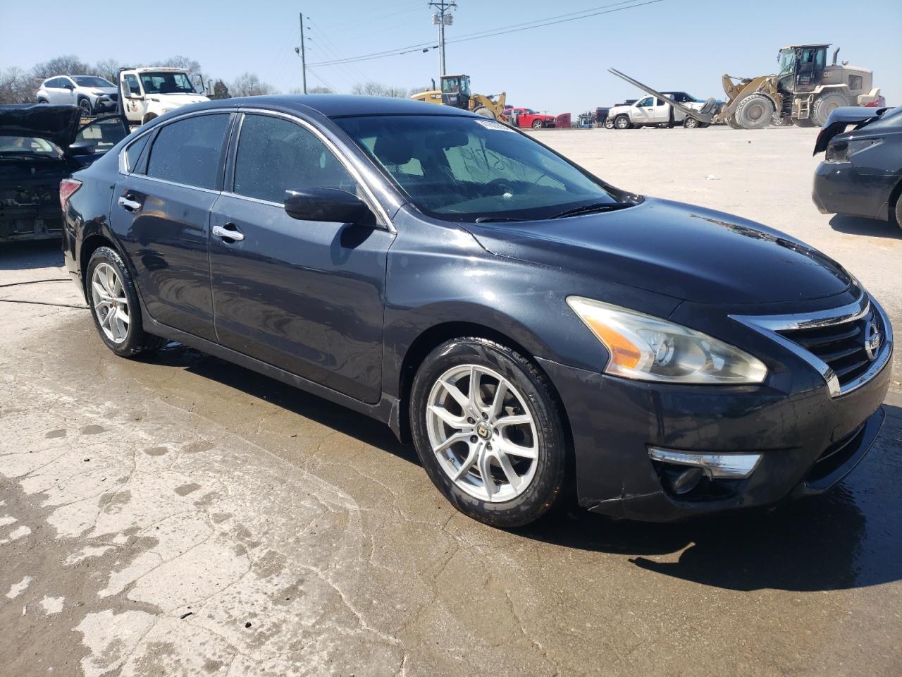 2015 NISSAN ALTIMA 2.5 - Фото 4