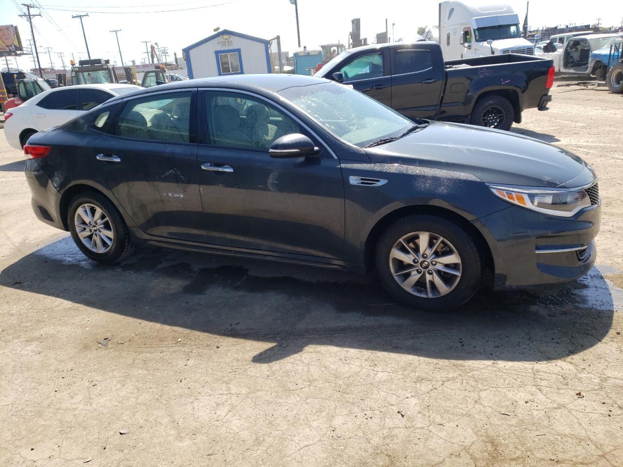 2016 KIA OPTIMA LX - Фото 4