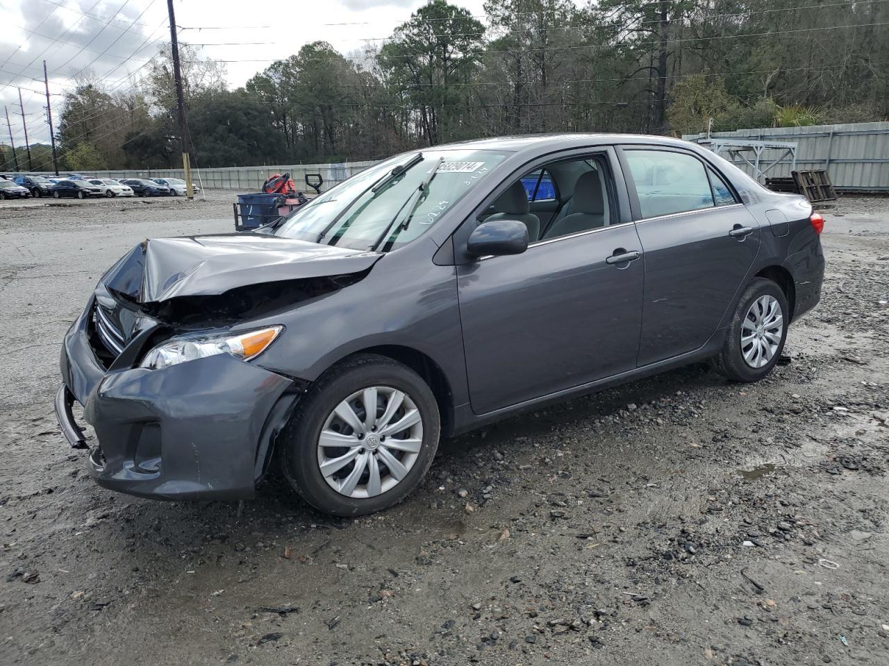 2013 TOYOTA COROLLA BA