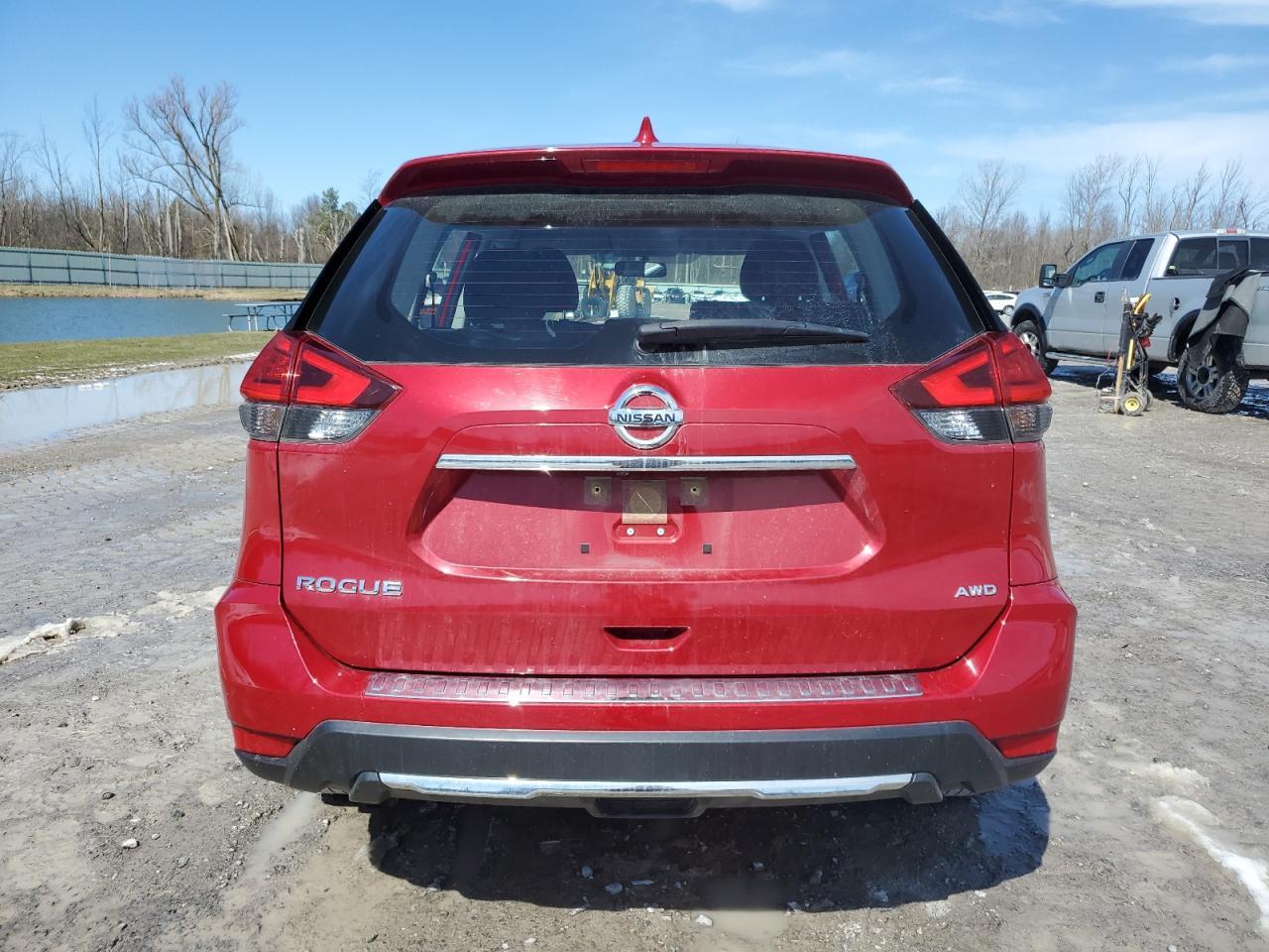 2017 NISSAN ROGUE S - Image 6